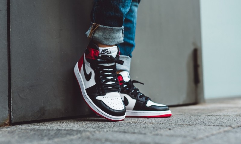 Black toe 1s outfit online